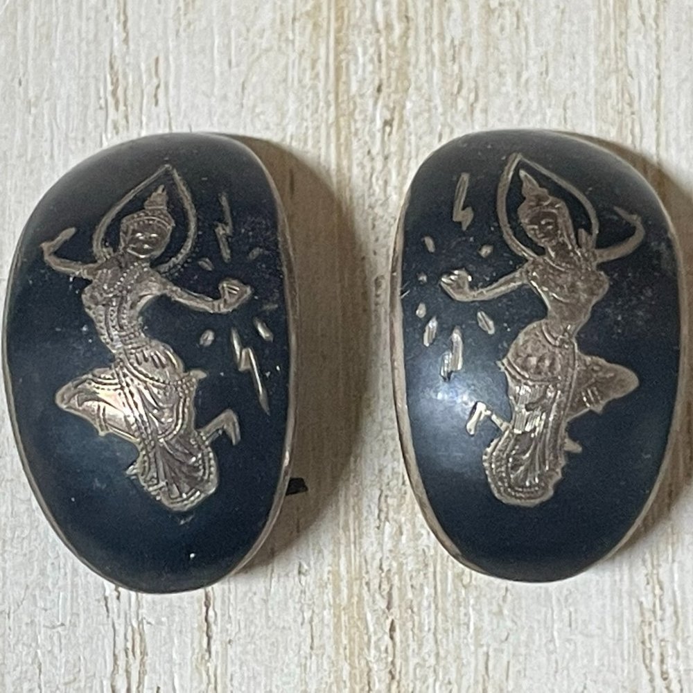 VINTAGE SIAM STERLING SILVER BLK DAMASCENE THAI TEMPLE DANCERS CLIP ON EARRINGS